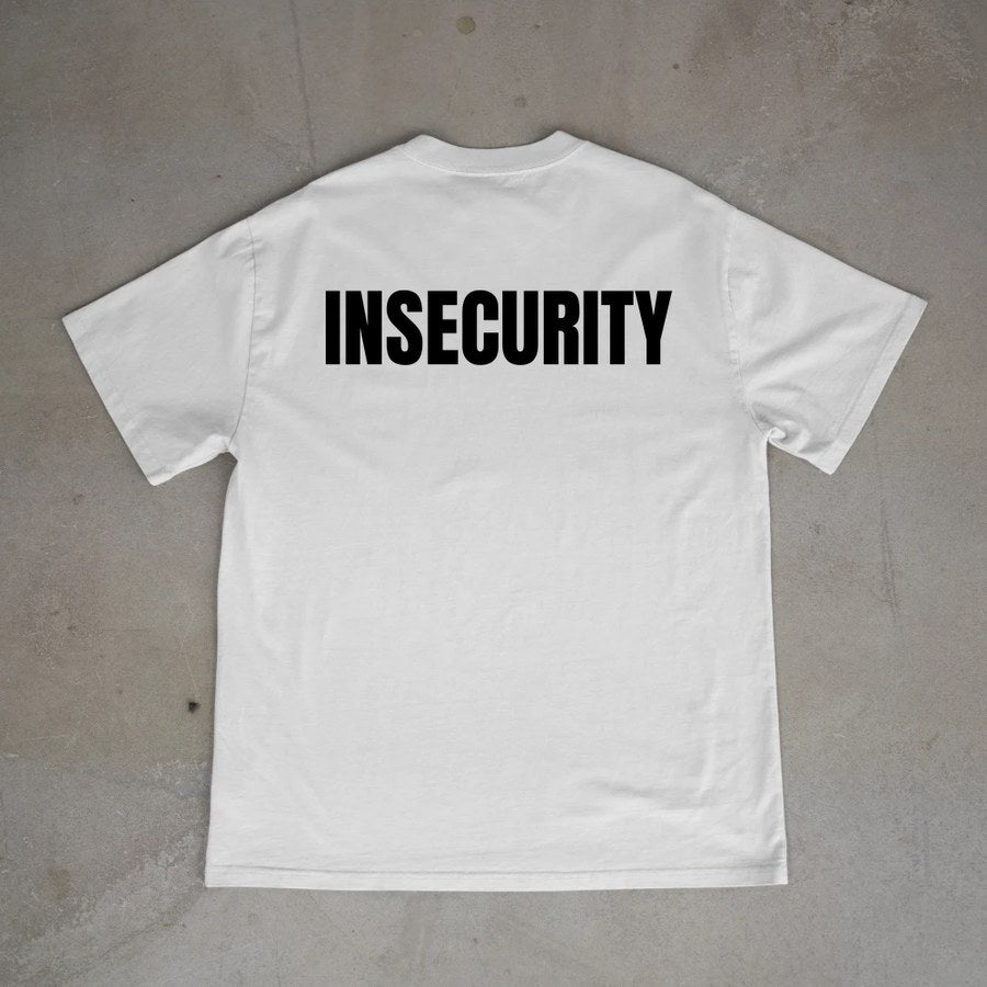 Insecurity T-Shirt – Beton Flatlay · Hinten · Weiß